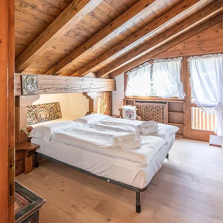Apartment Casa Lavinores, With Panoramic Balcony *